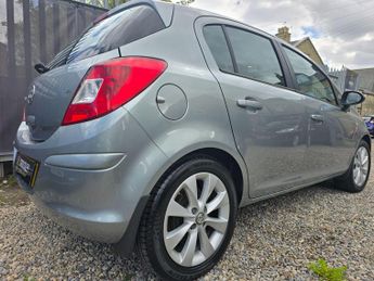 Vauxhall Corsa 1.4 16V Excite Euro 5 5dr (A/C)