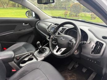 Kia Sportage 2.0 CRDi KX-3 SUV 5dr Diesel Manual AWD Euro 5 (134 bhp)