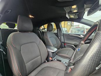 Ford Focus 1.0T EcoBoost MHEV ST-Line Hatchback 5dr Petrol Hybrid DCT Euro 