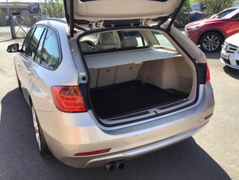 BMW 3 Series 2.0 328i Modern Touring 5dr Petrol Auto Euro 6 (s/s) (245 ps)