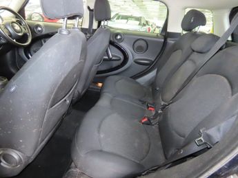 Mini Countryman 1.6 One SUV 5dr Petrol Steptronic Euro 5 (98 ps)