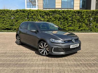 Volkswagen Golf 1.4 TSI 8.7kWh GTE Advance Hatchback 5dr Petrol Plug-in Hybrid D