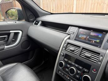 Land Rover Discovery Sport 2.0 TD4 Landmark SUV 5dr Diesel Auto 4WD Euro 6 (s/s) (180 ps)