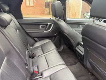 Land Rover Discovery Sport 2.0 TD4 Landmark SUV 5dr Diesel Auto 4WD Euro 6 (s/s) (180 ps)