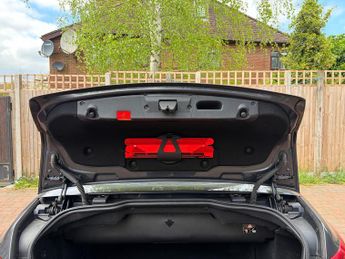 Mercedes-Benz E Class 2.1 E250 CDI BlueEfficiency Sport Cabriolet 2dr Diesel G-Tronic+