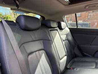 Kia Sportage 2.0 CRDi KX-3 SUV 5dr Diesel Manual AWD Euro 5 (134 bhp)