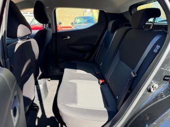 Nissan Micra 1.0 IG-T Acenta Hatchback 5dr Petrol XTRON Euro 6 (s/s) (92 ps)