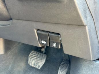 Nissan Micra 1.0 IG-T Acenta Hatchback 5dr Petrol XTRON Euro 6 (s/s) (92 ps)