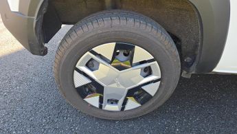 Dacia Spring 45 26.8kWh Expression Electric Auto 5dr Only 4000 Miles