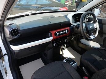 Dacia Spring 45 26.8kWh Expression Electric Auto 5dr Only 4000 Miles