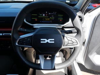 Dacia Spring 45 26.8kWh Expression Electric Auto 5dr Only 4000 Miles