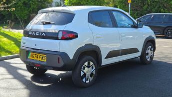 Dacia Spring 45 26.8kWh Expression Electric Auto 5dr Only 4000 Miles