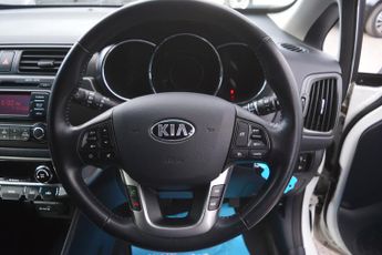 Kia Rio 1.4 3 Hatchback 5dr Petrol Manual Euro 5 (107 bhp)