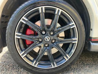 Nissan Juke 1.6 DIG-T Nismo RS SUV 5dr Petrol XTRON 4WD Euro 6 (214 ps)