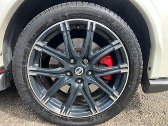 Nissan Juke 1.6 DIG-T Nismo RS SUV 5dr Petrol XTRON 4WD Euro 6 (214 ps)
