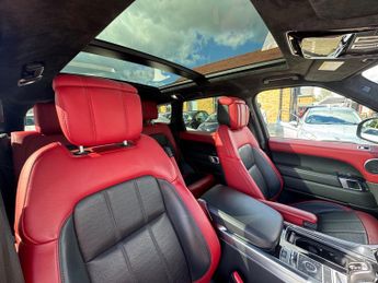 Land Rover Range Rover Sport 3.0 SD V6 Autobiography Dynamic SUV 5dr Diesel Auto 4WD Euro 6 (
