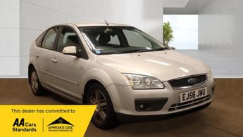 Ford Focus 1.6 Ghia Hatchback 5dr Petrol Automatic (184 g/km, 99 bhp)