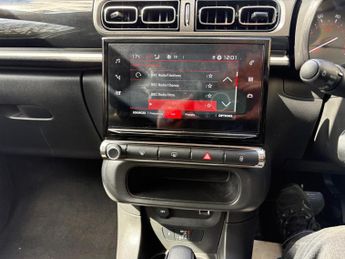 Citroen C3 1.2 PureTech PLUS Hatchback 5dr Petrol EAT6 Euro 6 (s/s) (110 ps