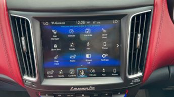 Maserati Levante 3.0D V6 SUV 5dr Diesel ZF 4WD Euro 6 (s/s) (275 ps)