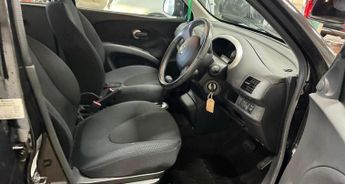 Nissan Micra 1.2 16v n-tec Hatchback 5dr Petrol Automatic (159 g/km, 79 bhp)