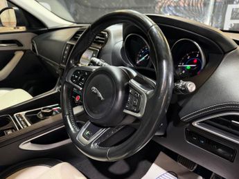 Jaguar F-Pace 2.0 D180 R-Sport SUV 5dr Diesel Auto AWD Euro 6 (s/s) (180 ps)