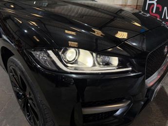 Jaguar F-Pace 2.0 D180 R-Sport SUV 5dr Diesel Auto AWD Euro 6 (s/s) (180 ps)