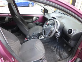 Peugeot 107 1.0 12V Active Hatchback 5dr Petrol 2 Tronic Euro 5 (68 ps)