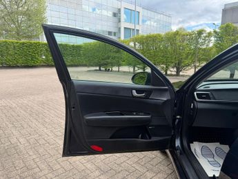 Kia Optima 1.7 CRDi 3 Sportswagon 5dr Diesel DCT Euro 6 (s/s) (139 bhp)
