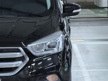 Ford Kuga 1.5T EcoBoost Titanium SUV 5dr Petrol Auto AWD Euro 6 (s/s) (182