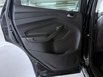 Ford Kuga 1.5T EcoBoost Titanium SUV 5dr Petrol Auto AWD Euro 6 (s/s) (182