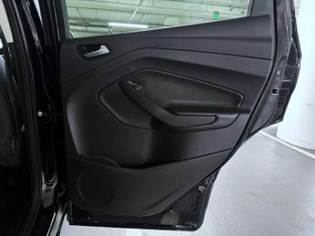 Ford Kuga 1.5T EcoBoost Titanium SUV 5dr Petrol Auto AWD Euro 6 (s/s) (182