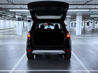 Ford Kuga 1.5T EcoBoost Titanium SUV 5dr Petrol Auto AWD Euro 6 (s/s) (182