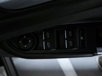 Ford Kuga 1.5T EcoBoost Titanium SUV 5dr Petrol Auto AWD Euro 6 (s/s) (182