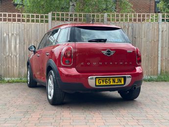Mini Countryman 1.6 Cooper SUV 5dr Petrol Auto Euro 6 (122 ps)