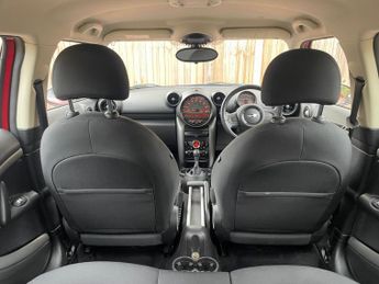 Mini Countryman 1.6 Cooper SUV 5dr Petrol Auto Euro 6 (122 ps)
