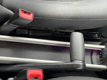 Mini Countryman 1.6 Cooper SUV 5dr Petrol Auto Euro 6 (122 ps)