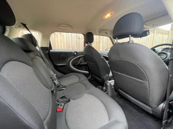 Mini Countryman 1.6 Cooper SUV 5dr Petrol Auto Euro 6 (122 ps)