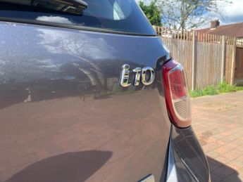 Hyundai i10 1.2 Premium SE Hatchback 5dr Petrol Auto Euro 5 (87 ps)