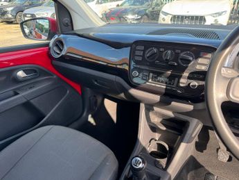 Volkswagen UP! 1.0 Move up Hatchback 5dr Petrol Manual Euro 5 (60 ps)