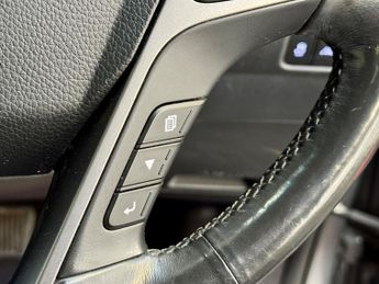 Hyundai Santa Fe 2.2 CRDi Blue Drive Premium SE SUV 5dr Diesel Auto 4WD  (7 Seat)