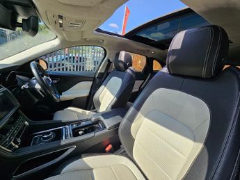 Jaguar F-Pace 2.0 D180 R-Sport SUV 5dr Diesel Auto AWD Euro 6 (s/s) (180 ps)