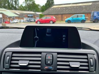 BMW 2 Series 2.0 220d Sport Coupe 2dr Diesel Auto Euro 6 (s/s) (184 ps)