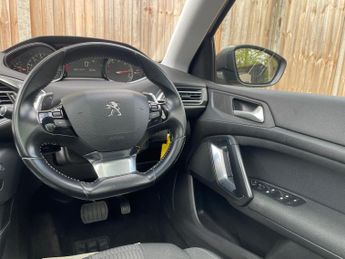 Peugeot 308 1.5 BlueHDi Allure Hatchback 5dr Diesel EAT 8 Spd Euro 6 (s/s) (