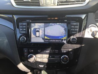 Nissan Qashqai 1.2 DIG-T N-Connecta SUV 5dr Petrol Manual 2WD Euro 6 (s/s) (115