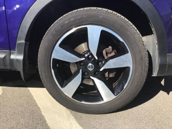 Nissan Qashqai 1.2 DIG-T N-Connecta SUV 5dr Petrol Manual 2WD Euro 6 (s/s) (115