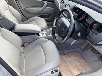 Citroen C5 2.0 HDi Exclusive Saloon 4dr Diesel Auto Euro 5 (160 ps)