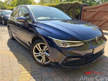 Volkswagen Golf 1.5 eTSI MHEV R-Line Hatchback 5dr Petrol Hybrid DSG Euro 6 (s/s