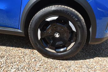 Vauxhall Frontera 44kWh Design Auto 5dr