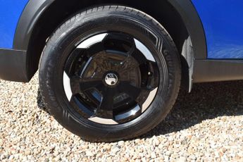 Vauxhall Frontera 44kWh Design Auto 5dr