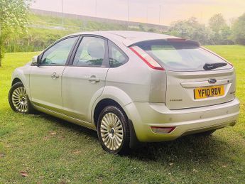 Ford Focus 1.6 Titanium Hatchback 5dr Petrol Automatic (184 g/km, 99 bhp)